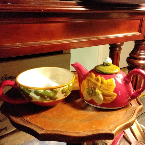 Tea for One~ 2 cup stacking fall teapot NWT - Picture 3 of 5